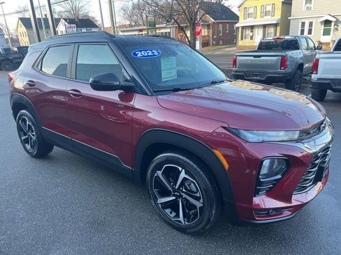 Used 2023 Chevrolet TrailBlazer RS w/ Convenience Package image 8