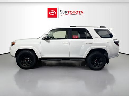 Used 2020 Toyota 4Runner SR5 Premium RWD image 7