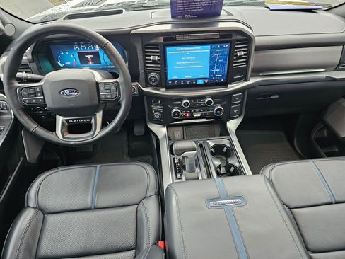 Certified 2025 Ford F150 Platinum w/ FX4 Off-Road Package image 14