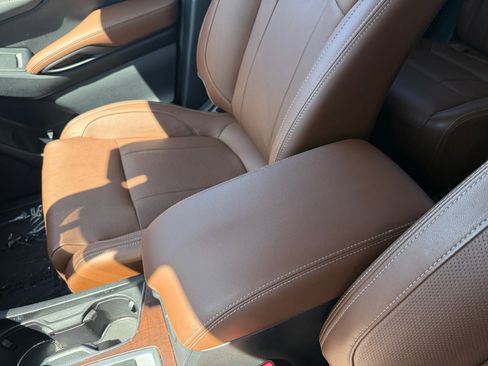 Used 2023 Subaru Ascent Touring image 14