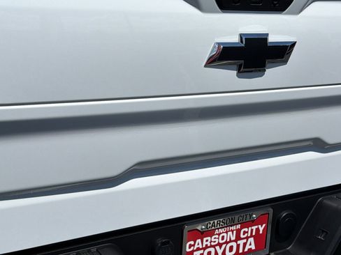 Used 2021 Chevrolet Silverado 1500 LT Trail Boss w/ Convenience Package II AWD/4WD image 28