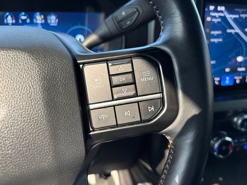 Used 2024 Ford F250 Platinum AWD/4WD image 18