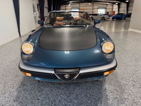 Used 1988 Alfa Romeo Spider Veloce RWD image 15