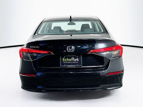 Used 2022 Honda Civic EX image 7
