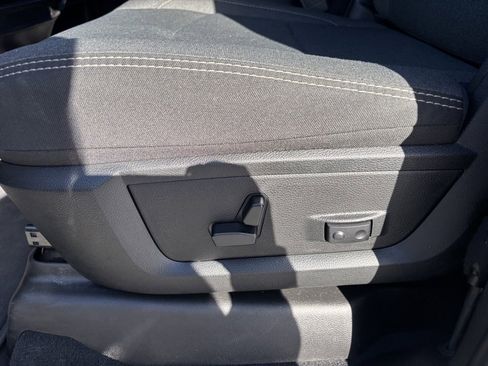 Used 2024 RAM 2500 Big Horn w/ Night Edition image 16