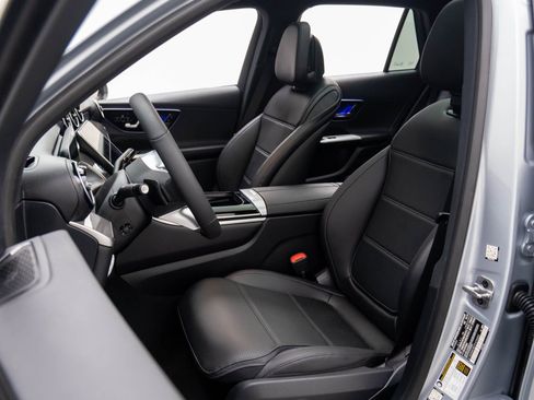 New 2026 Mercedes-Benz GLC 300 GLC 300 image 16