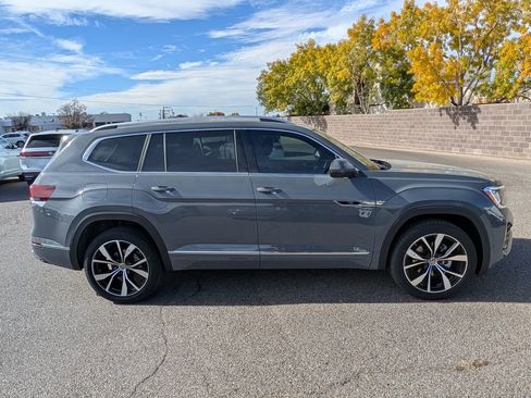 New 2026 Volkswagen Atlas SEL Premium R-Line image 4