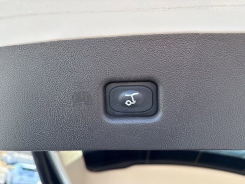 Certified 2021 Lincoln Nautilus Reserve w/ Class II Trailer Tow Package image 18