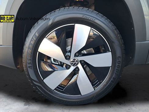 New 2025 Volkswagen Taos S AWD/4WD image 11