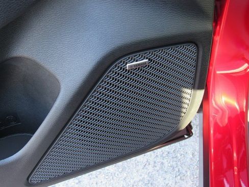 New 2025 Mitsubishi Outlander SE image 12