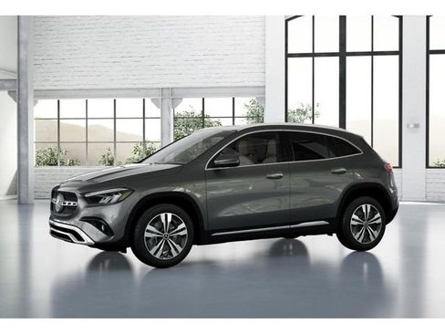 New 2026 Mercedes-Benz GLA 250 4MATIC image 37