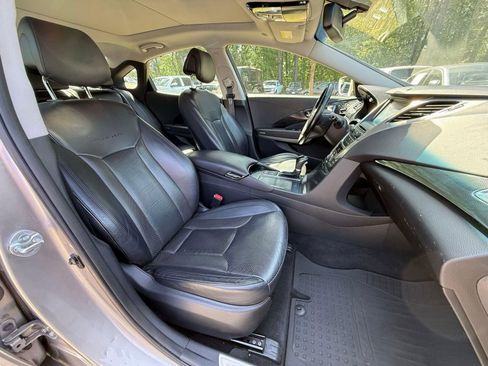 Used 2014 Hyundai Azera Limited w/ Option Group 02 FWD image 25