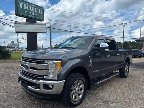 Used 2017 Ford F250 Lariat w/ Lariat Ultimate Package AWD/4WD image 1