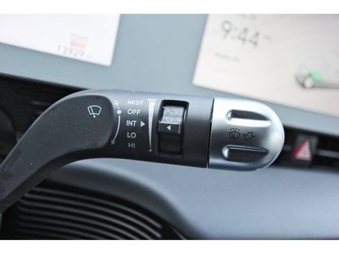 Certified 2023 Hyundai Ioniq 5 SEL AWD/4WD image 18