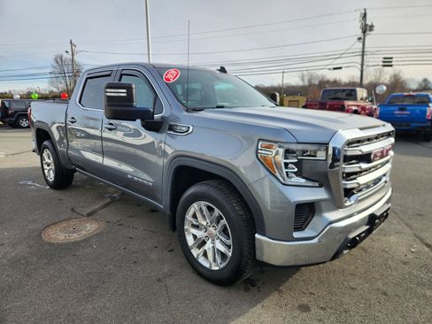 Used 2020 GMC Sierra 1500 SLE w/ SLE Value Package image 18