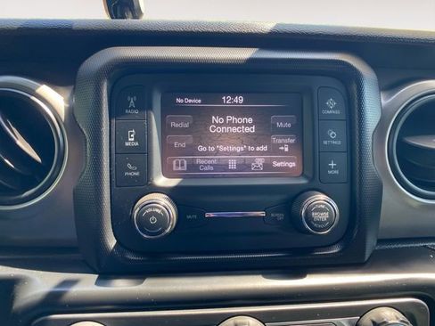 Used 2021 Jeep Gladiator Sport AWD/4WD image 23