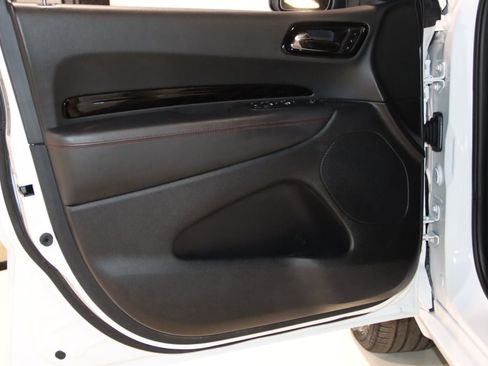 Used 2025 Dodge Durango GT AWD/4WD image 34