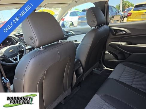 Used 2024 Chevrolet Trax LT w/ Driver Confidence Package FWD image 11