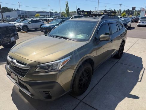 Used 2022 Subaru Outback Limited w/ Popular Package #2 AWD/4WD image 2