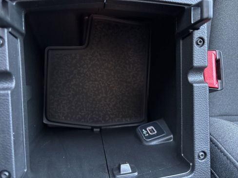 New 2026 Jeep Wrangler Sport S image 32