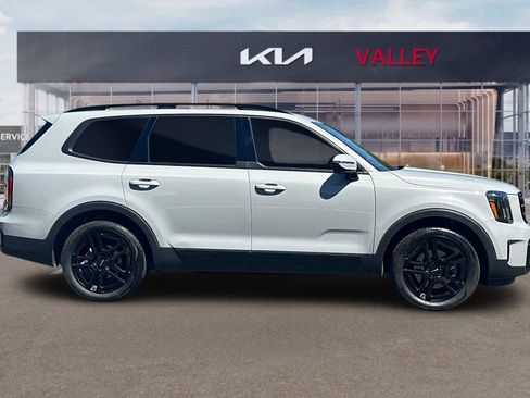Certified 2024 Kia Telluride SX X-Line AWD/4WD image 3