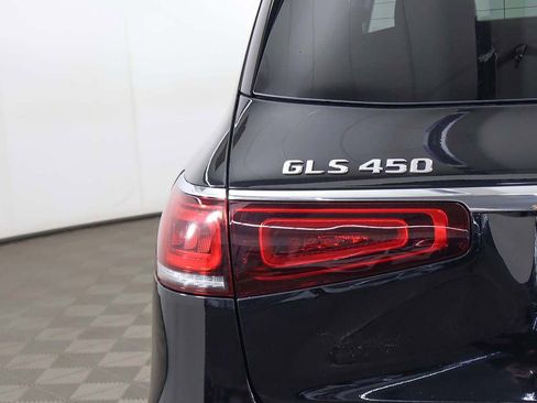 Used 2023 Mercedes-Benz GLS 450 4MATIC w/ AMG Line Exterior image 18