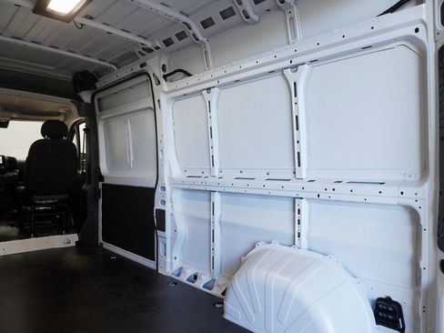 Used 2025 RAM ProMaster 2500 w/ Safety Group image 12