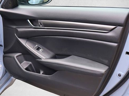 Used 2022 Honda Accord Sport image 29