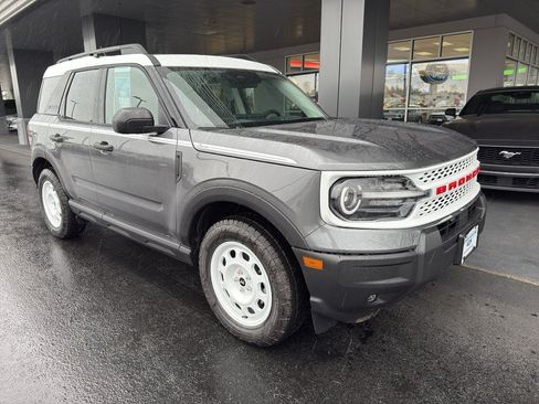 New 2025 Ford Bronco Sport Heritage w/ Convenience Package AWD/4WD image 1