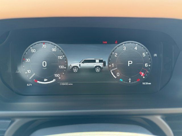 Used 2026 Land Rover Defender 110 X-Dynamic SE AWD/4WD image 14