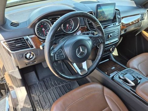 Used 2017 Mercedes-Benz GLS 450 4MATIC image 11