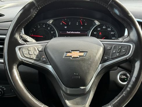 Certified 2022 Chevrolet Equinox Premier w/ Redline Edition image 8