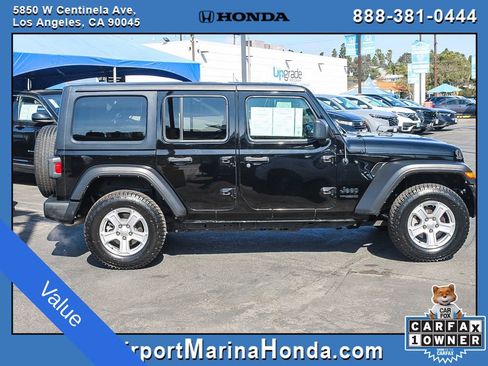 Used 2022 Jeep Wrangler Unlimited Sport image 18