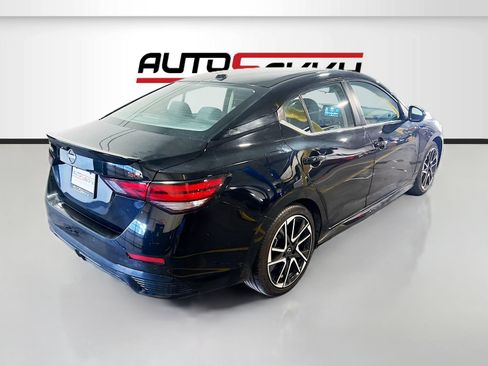 Used 2025 Nissan Sentra SR FWD image 7