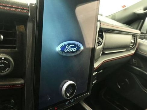 Certified 2023 Ford Expedition Max Limited AWD/4WD image 16