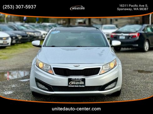 Used 2013 Kia Optima EX w/ Premium Pkg image 2
