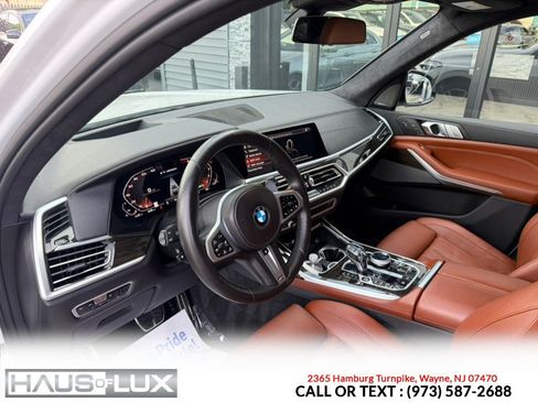 Used 2021 BMW X7 M50i AWD/4WD image 14