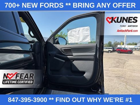 New 2025 Ford Expedition Platinum w/ Stealth Performance Package image 21