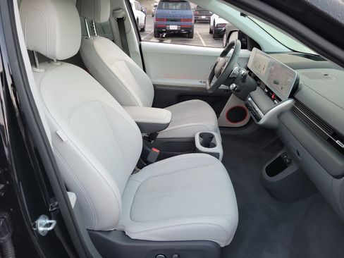 Certified 2024 Hyundai Ioniq 5 Limited image 21
