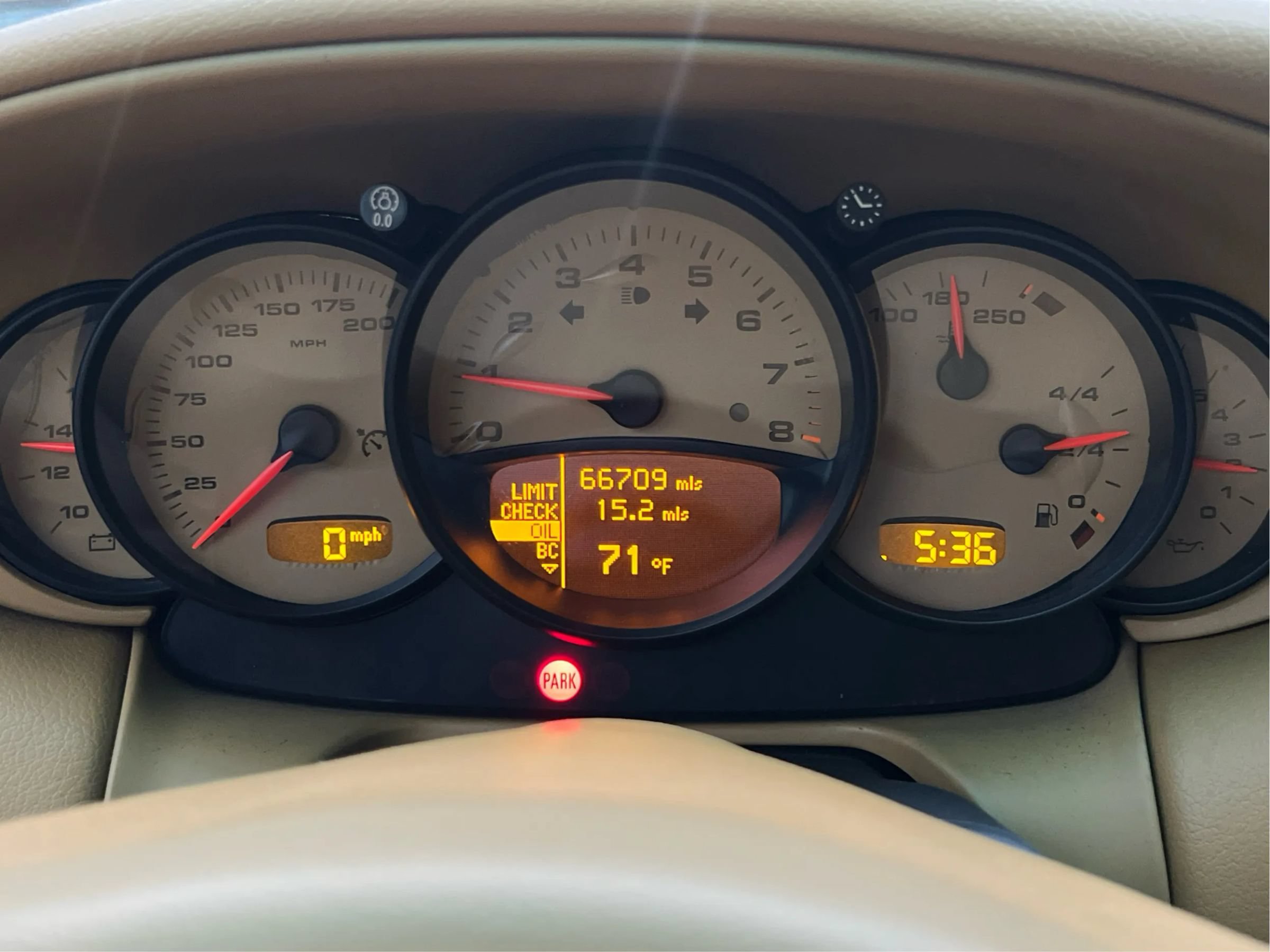 Used 2002 Porsche 911 Cabriolet image 15