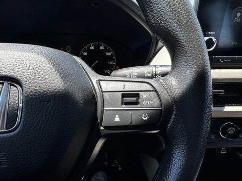 Used 2023 Honda HR-V LX image 29