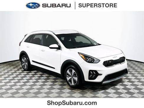 Used 2022 Kia Niro LX FWD image 1