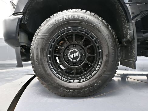 Used 2022 Ford F350 XL w/ Power Equipment Group AWD/4WD image 17