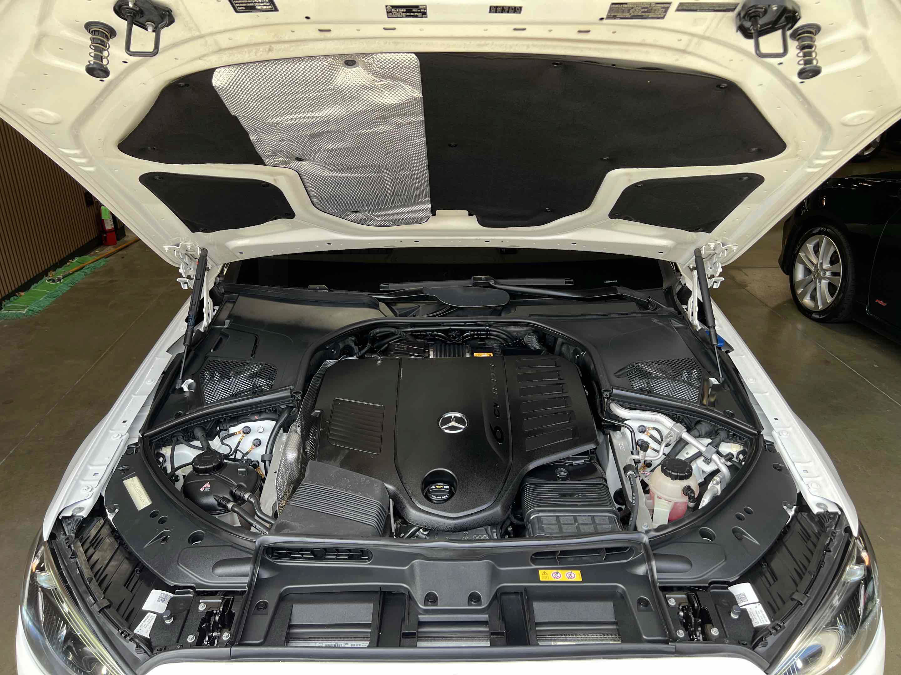 Used 2022 Mercedes-Benz S 500 4MATIC image 23