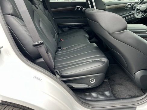 Used 2025 Genesis GV80 2.5T Advanced image 16