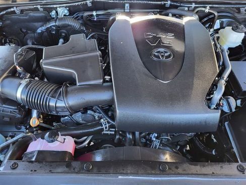 Used 2023 Toyota Tacoma TRD Sport w/ TRD Premium Sport Package image 17