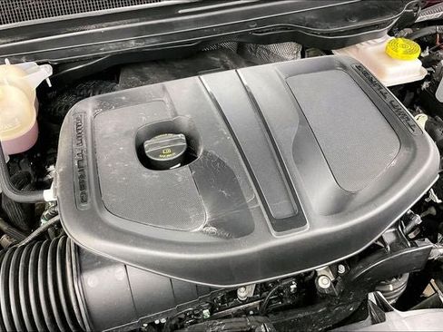 Used 2025 RAM 1500 Big Horn AWD/4WD image 29