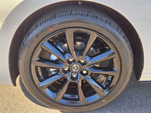 New 2026 MAZDA MAZDA3 2.5 S Hatchback w/ Premium Pkg FWD image 12