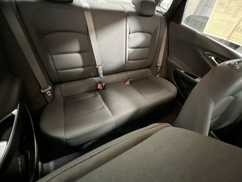Used 2020 Chevrolet Malibu LS FWD image 33