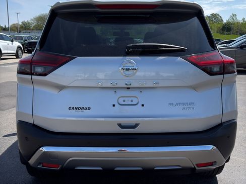 Certified 2021 Nissan Rogue Platinum AWD/4WD image 7